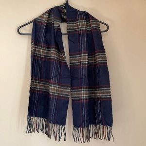 Plaid scarf